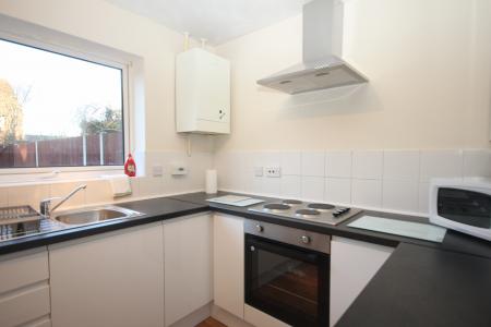 2 bedroom Terraced House to let in Wharfedale, Luton, LU4