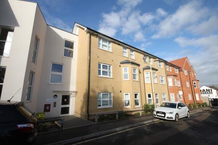 1 bedroom Flat to let in South Road, Luton, LU1