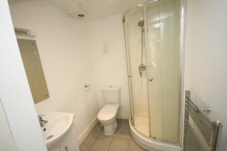 1 bedroom Flat to let in George Street West, Luton, LU1