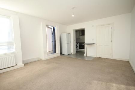 1 bedroom Flat to let in George Street West, Luton, LU1
