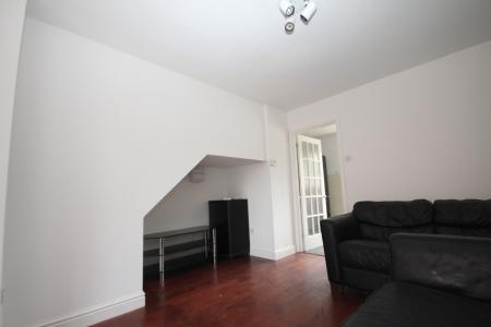 2 bedroom Semi-detached house to let in Mallard Gardens, Limbury, Luton, LU3