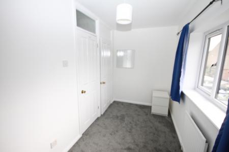 2 bedroom Semi-detached house to let in Mallard Gardens, Limbury, Luton, LU3