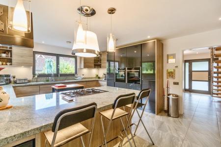 5 bedroom Detached house for sale in Chinnor Road, Bledlow Ridge, HP14