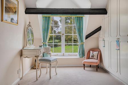 5 bedroom Detached house for sale in Cuxham Road, Watlington, OX49