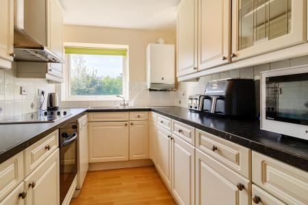 2 bedroom Flat for sale in North Road, Maidenhead, SL6