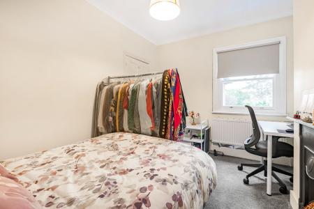 2 bedroom Semi-detached house for sale in Penyston Road, Maidenhead, SL6