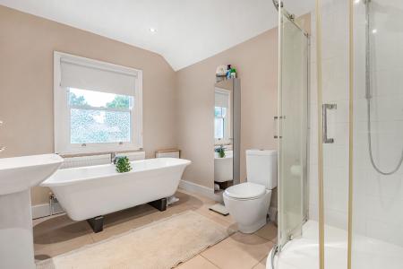 2 bedroom Semi-detached house for sale in Penyston Road, Maidenhead, SL6