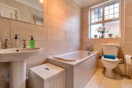 3 bedroom Bungalow for sale in Pinkneys Road, Maidenhead, SL6