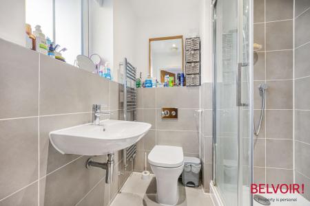 2 bedroom Flat for sale in Raven Drive, Boulters Meadow, Maidenhead, SL6