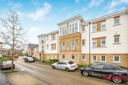 Raven Drive, Boulters Meadow, Maidenhead, SL6