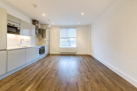 1 bedroom Flat for sale in York Road, Maidenhead, SL6