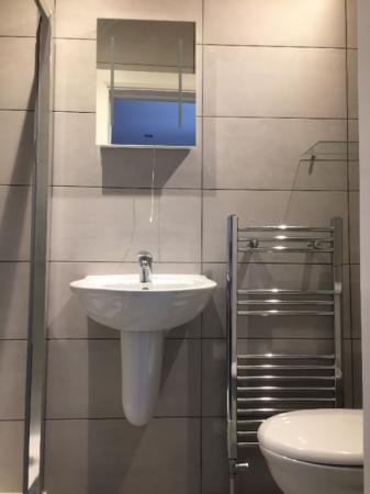 1 bedroom House share to let in School Lane, Maidenhead, SL6