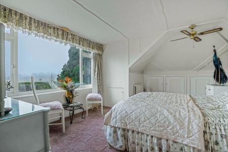 4 bedroom Detached house for sale in Little Frieth, Henley on Thames, Frieth, RG9