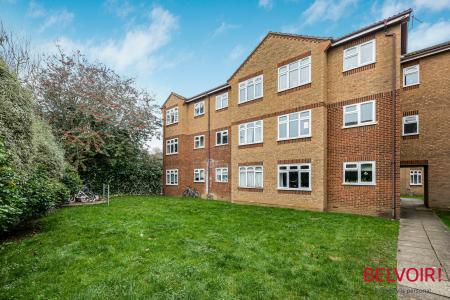 1 bedroom Flat for sale in Corfe Place, Maidenhead, SL6