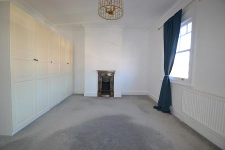 2 bedroom Terraced House to let in Penyston Road, Maidenhead, SL6