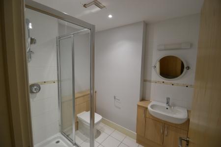 2 bedroom Flat to let in Witchford Gate, Maidenhead, SL6