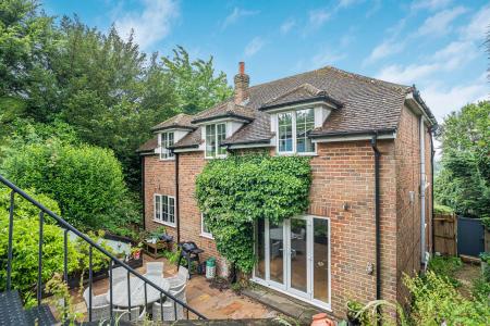 5 bedroom Detached house for sale in Haw Lane, Bledlow Ridge, HP14