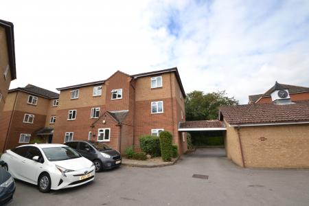Corfe Place, Maidenhead, SL6
