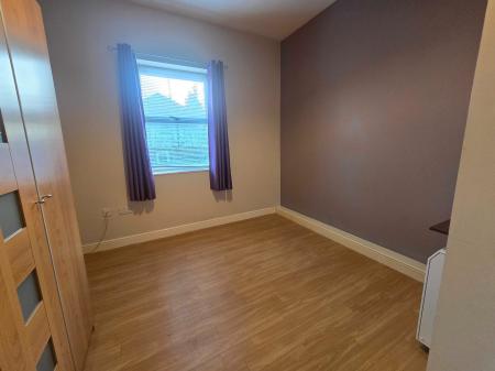 1 bedroom Flat to let in Bury Old Road, Prestwich, M25