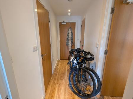 2 bedroom Flat for sale in 19 Sharp Street