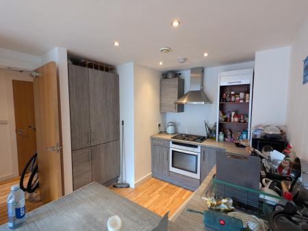 2 bedroom Flat for sale in 19 Sharp Street
