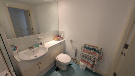 2 bedroom Flat for sale in W3, Whitworth Street West