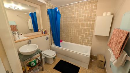 1 bedroom Flat for sale in Blantyre Street, Manchester, M15