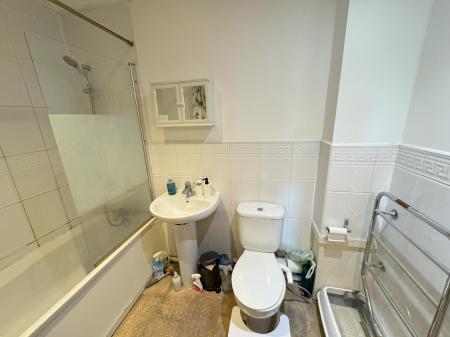 2 bedroom Flat for sale in Foster Street, Salford, M5