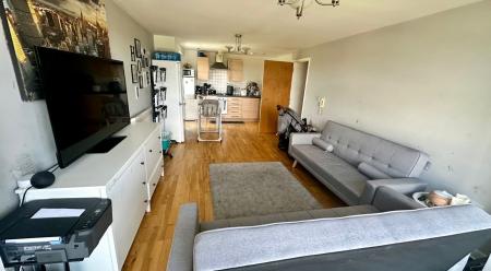 2 bedroom Flat for sale in Spindletree Avenue, Manchester, M9