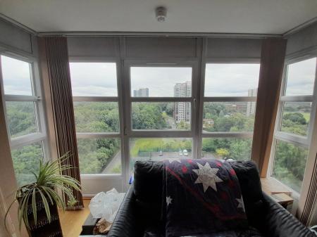 2 bedroom Flat for sale in Spindletree Avenue, Manchester, M9