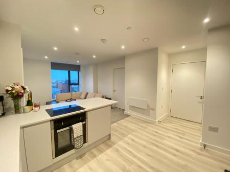 2 bedroom Apartment for sale in Wharf End, Salford, M17