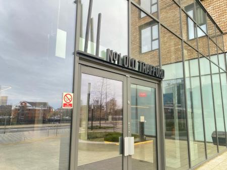 2 bedroom Apartment for sale in Wharf End, Salford, M17