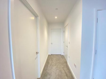 2 bedroom Apartment for sale in Wharf End, Salford, M17