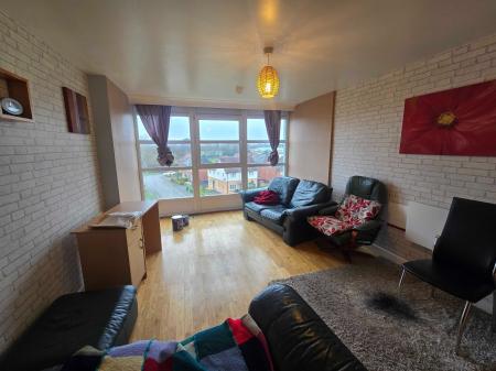 1 bedroom Flat to let in Spindletree Avenue, Manchester, M9