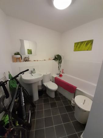 2 bedroom Flat to let in Stillwater Drive, Manchester, M11