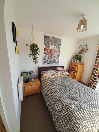 2 bedroom Flat to let in Stillwater Drive, Manchester, M11