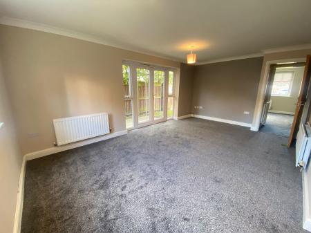 2 bedroom Flat for sale in Drayton Street, Manchester, M15