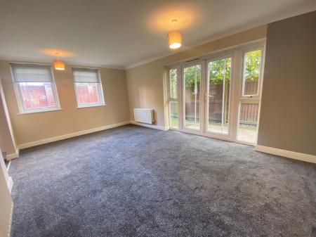 2 bedroom Flat for sale in Drayton Street, Manchester, M15