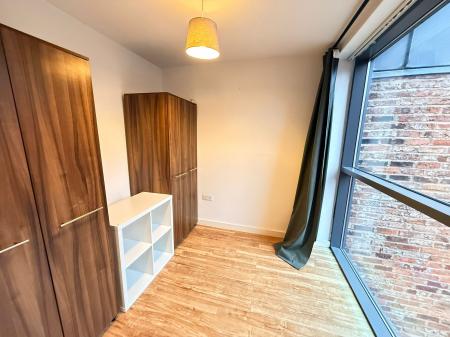 2 bedroom Flat to let in Sharp Street, Manchester, M4