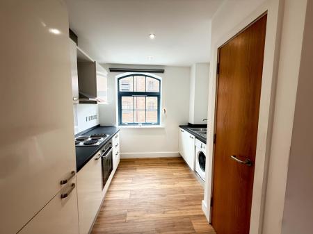 2 bedroom Flat to let in 37 Chapeltown Street, Manchester, M1