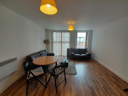 2 bedroom Flat to let in Lower Ormond St, Manchester, M1