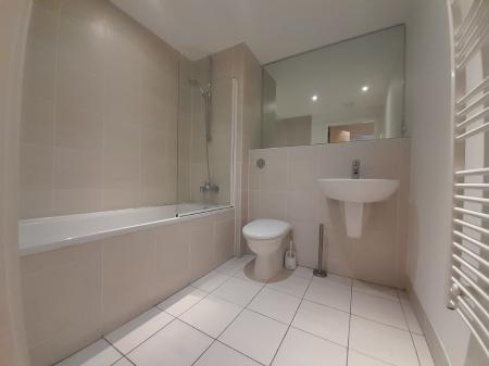 2 bedroom Flat to let in Lower Ormond St, Manchester, M1