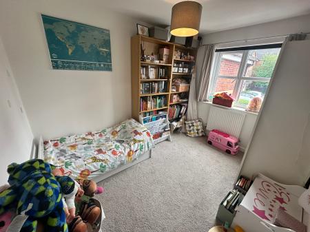 3 bedroom Semi-detached house to let in Georgette Drive, Salford, M3