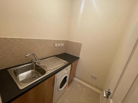 2 bedroom Flat for sale in 511 Bury Old Road, Manchester, M25