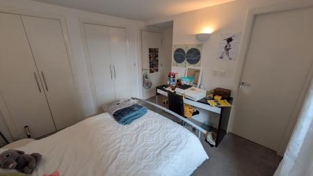 2 bedroom Flat to let in Whitworth Street West, Manchester, M1