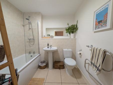 2 bedroom Flat for sale in 2A Naval Street, Manchester, M4