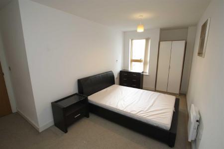 2 bedroom Flat to let in 21 Lord Street, Manchester, M4