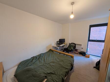 2 bedroom Flat to let in Chapel Street, Salford, M3