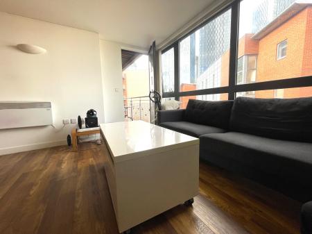 2 bedroom Flat to let in The Nile