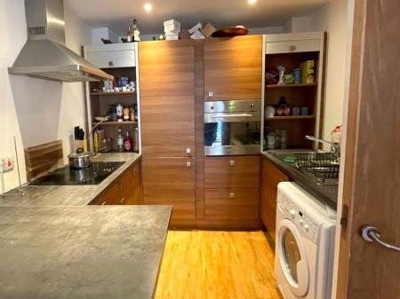 1 bedroom Flat to let in Bury Street, Manchester, M3